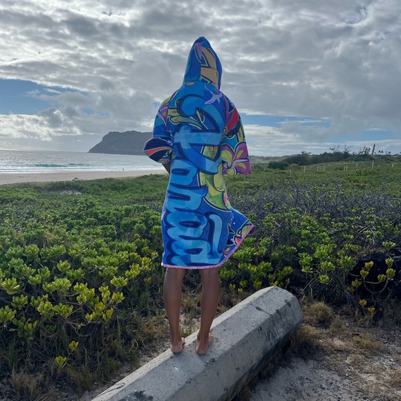 Surfer Towel Hooded Poncho - Picture 4 of 9